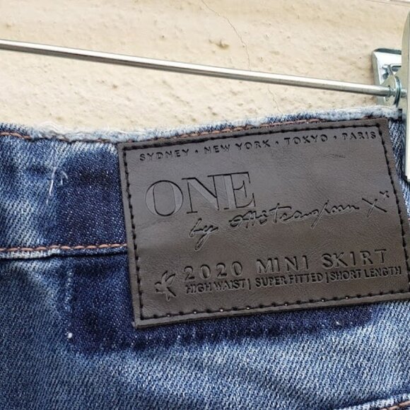5/$100 SALE -  NWT One Teaspoon High Waist Studded Denim Skirt - Picture 5 of 5